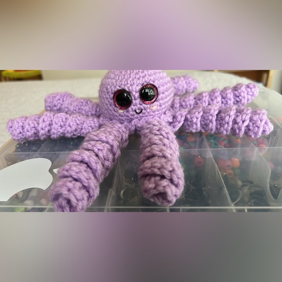 Crocheted Octopus 🐙 - Picture 4 of 6
